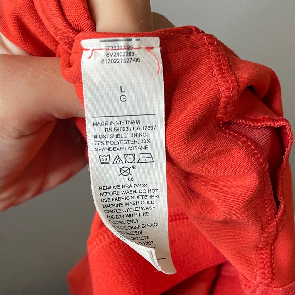Bold Red High-Waisted Leggings with Matching Sports Bra Tank, size L - Picture 11 of 11